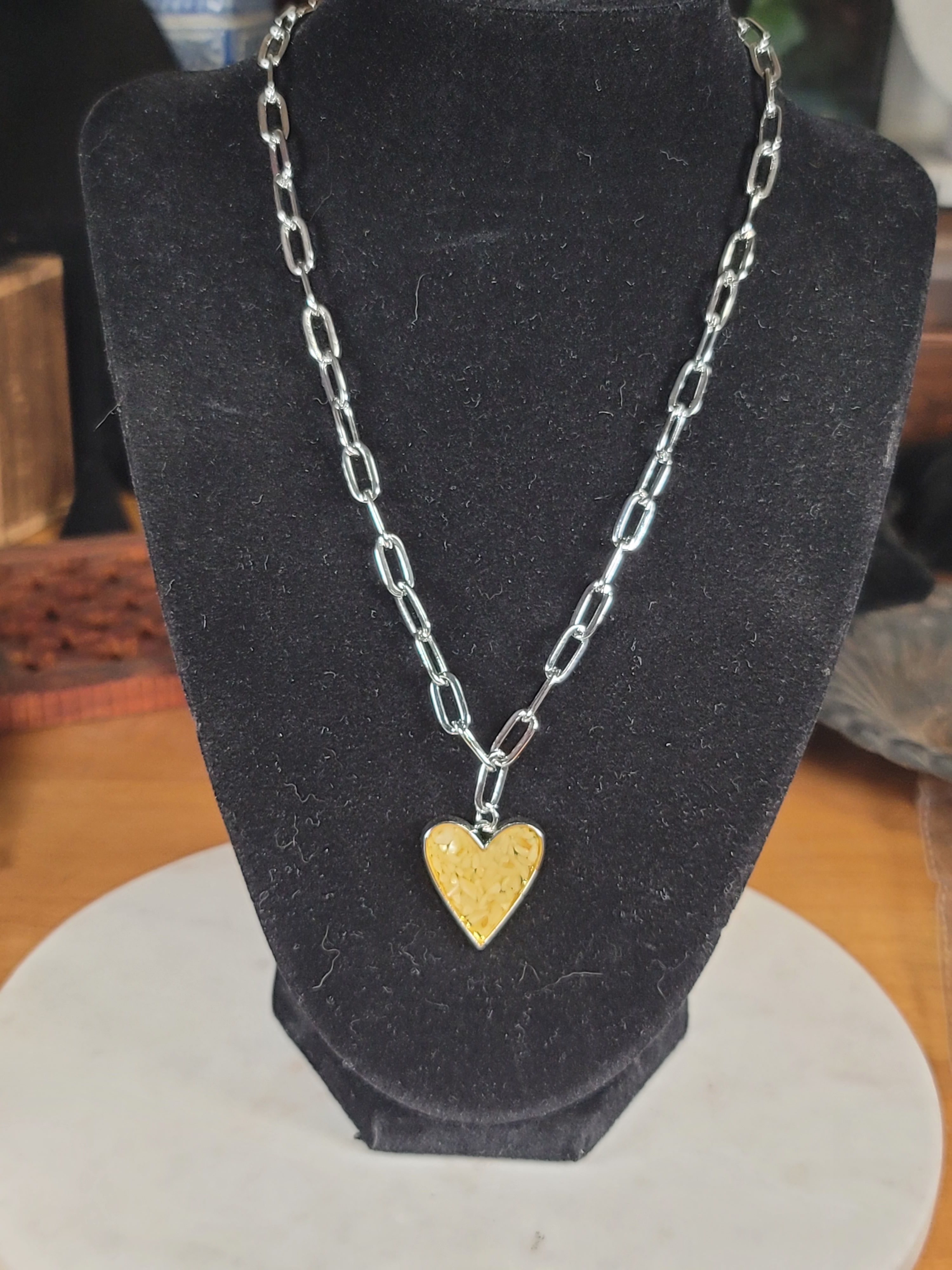Heart Pendant Chain Necklace Set